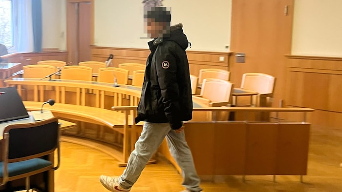 Obviněný devatenáctiletý mladík se k zneužití ve vídeňském Landl. přiznal "nevinen".