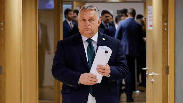 Premier Węgier na specjalnym szczycie w Brukseli (Bild: APA/AFP/Ludovic MARIN)