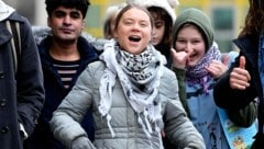 Greta Thunberg hatte ihren Spaß in London und am Ende wurde ihr Verfahren gänzlich eingestellt. (Bild: AP)