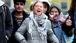 Greta Thunberg hatte ihren Spaß in London und am Ende wurde ihr Verfahren gänzlich eingestellt. (Bild: AP)