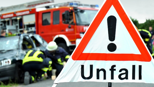Two people were injured in two traffic accidents on Thursday. (symbolic image) (Bild: stock.adobe.com)