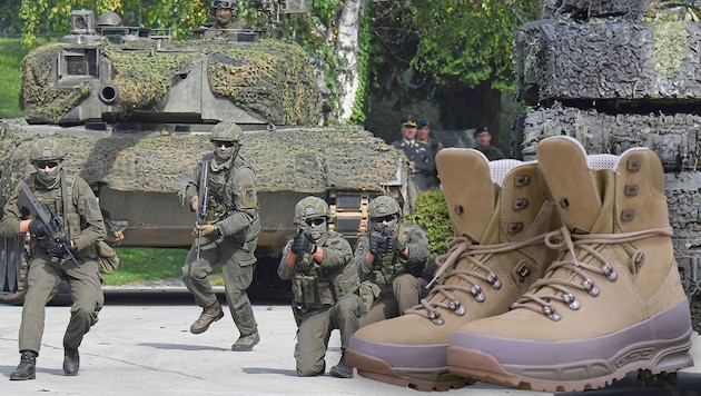 Soldaten des Österreichischen Bundesheers sind in niederösterreichischem Schuhwerk im Einsatz. (Bild: Patrick Huber, HBF/Gunther Pusch, Krone KREATIV)
