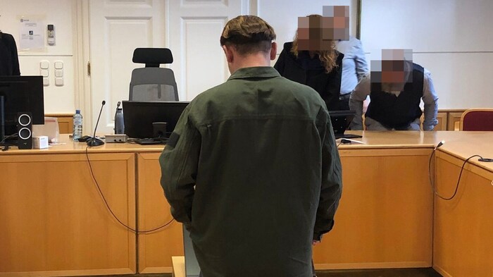 Der Bankräuber beim Prozess am Dienstag