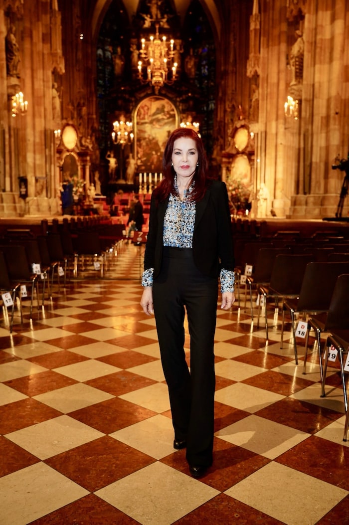 Priscilla Presley