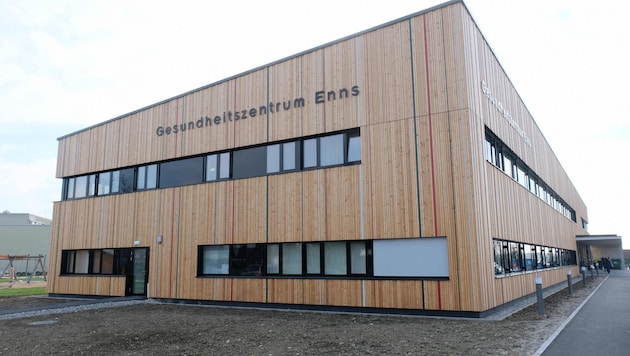 Mediziner des Gesundheitszentrum Enns könnten bald die Kassenstelle in Ennsdorf besetzen (Bild: Horst Einöder)