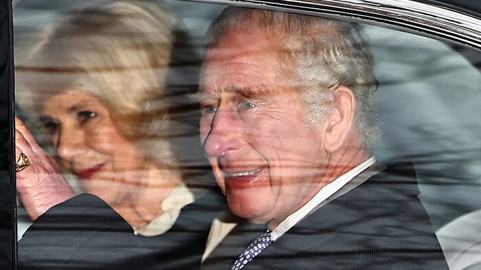 Am Dienstag hatte sich Charles auch erstmals seit Bekanntwerden seiner Krebsdiagnose beim ...