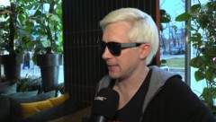 Oliver Pocher als „junger Heino“ (Bild: krone.tv)