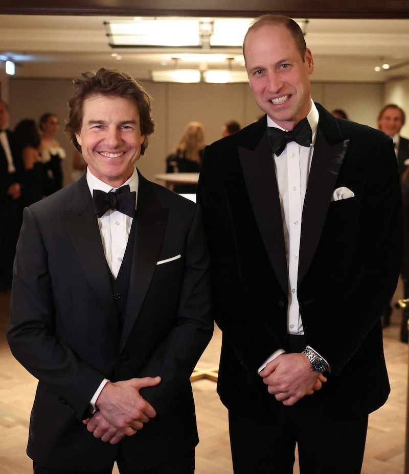 Prinz William sprach bei der Gala auch mit Hollywoodstar Tom Cruise. (Bild: APA/AFP/POOL/Daniel LEAL)