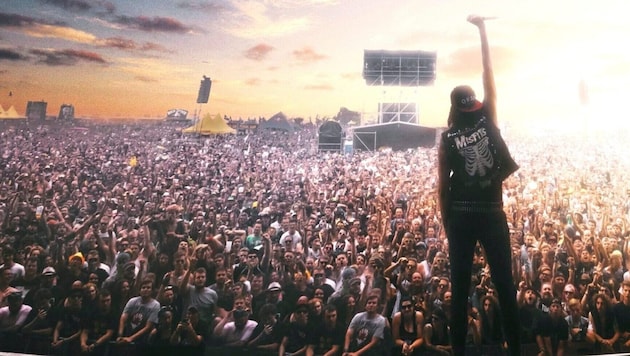 Turbobier koncertuje před 20 000 fanoušky, jako na Nova Rocku v Nickelsdorfu. (Bild: Daniel Widner)
