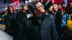 SPÖ-Landesparteichef Michael Lindner nahm an der Antifa-Demo gegen den Burschenbundball teil. (Bild: Klaus Schöngruber)