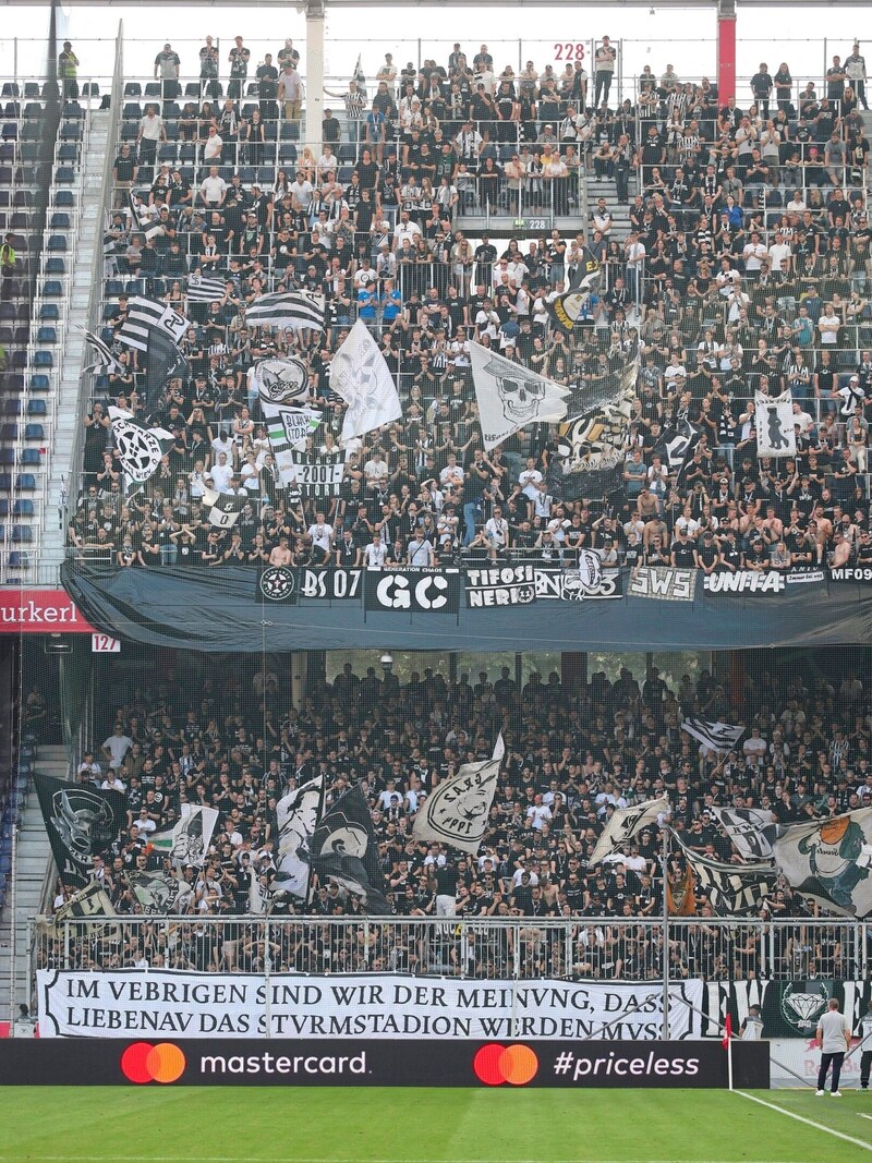 Die Sturm-Fans werden die Bullen-Arena bevölkern. (Bild: Andreas Tröster)