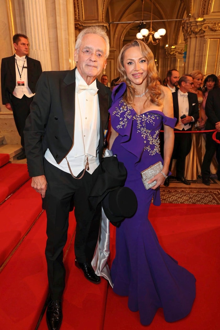 Ekaterina Mucha trug ein Kleid von Erika Suess.
