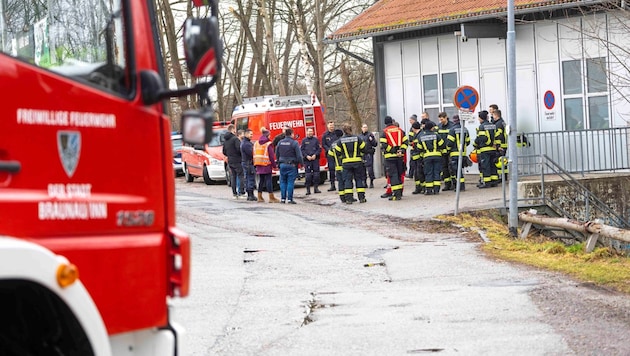 Ve čtvrtek po pohřešované ženě pátrala stovka hasičů a policistů. (Bild: Pressefoto Scharinger © Daniel Scharinger)