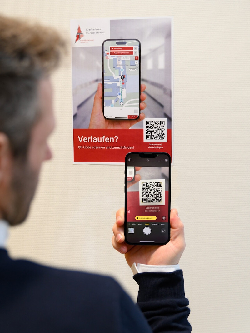 Die Navigation erfolgt mitels QR-Code  (Bild: KRANKENHAUS ST.JOSEF BRAUNAU)