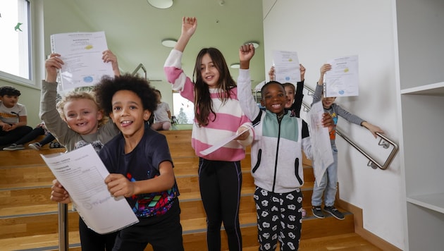 Auch an der Volksschule Maxglan I starten die Kinder heute in eine Woche Semesterferien (Bild: Tschepp Markus)