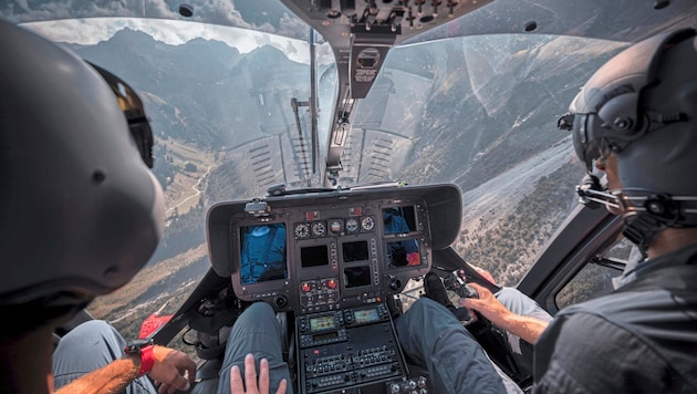 Die Beamten der Kärntner Flugpolizei und ihre Helis sind rund um die Uhr bereit, um abzuheben. (Bild: Uta Rojsek-Wiedergut)