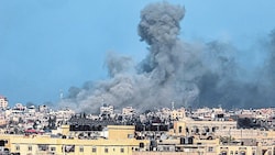 Auch Rafah wird von der israelischen Luftwaffe bombardiert. (Bild: AFP)