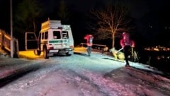 Stundenlang wurde in der Nacht in Pertisau gesucht. (Bild: ZOOM.TIROL)