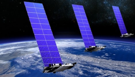 Starlink hat Tausende Satelliten, die in niedriger Umlaufbahn über der Erde unterwegs sind.