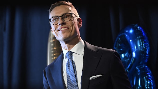 Alexander Stubb promises: "Politically, there will be no relations with the Russian president or Russia's political leadership until they end the war in Ukraine." (Bild: APA/AFP/Lehtikuva/Emmi Korhonen)