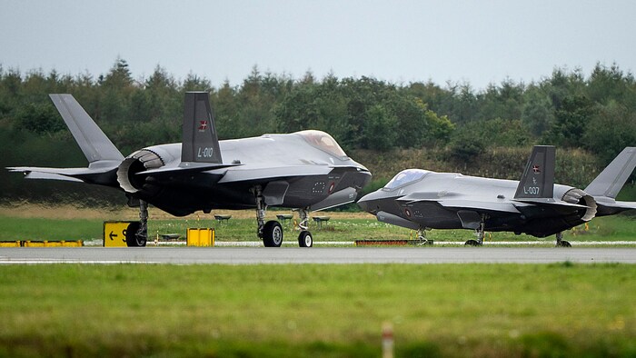 Hollandia az izraeli légierő F-35-ös vadászrepülőgépeinek (képünkön a dán hadsereg repülőgépe) egyik fontos alkatrészbeszállítója.