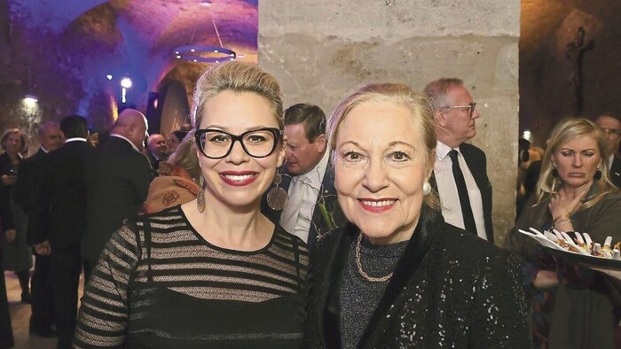 Ex-Außenministerin Benita Ferrero Waldner & Fally (li.).