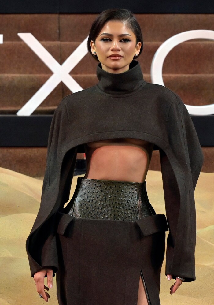Zendaya funkelt bei den Premieren für „Dune“ in futuristischen Looks.