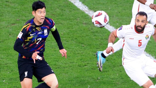 Heung-Min Son mit Bandage im Halbfinale gegen Jordanien. (Bild: ASSOCIATED PRESS)