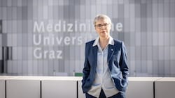 Andrea Kurz löst Hellmut Samonigg als Rektorin der Med Uni Graz ab. (Bild: Helmut Lunghammer)