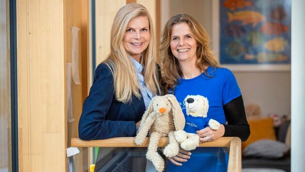 Karin Schmidt von der Kinderhilfe (li.) und Birgit Fux von Make-A-Wish. (Bild: Christian Husar)