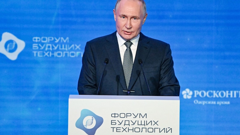 Putin se zřejmě zaměřuje na západní komunikační systémy. (Bild: AFP)
