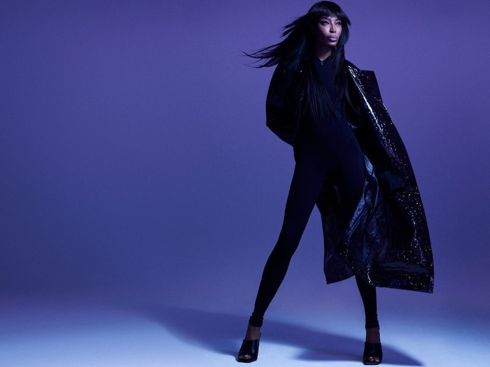 Naomi Campbell ist stolz auf die antibakteriellen Materialien, die sie für ihre Kollektion ...