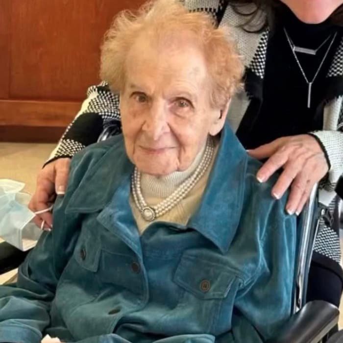 Die Seniorin Jennie Libertini