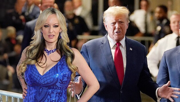 Der ehemalige US-Präsident Donald Trump, der Porno-Star Stormy Daniels (Bild: APA/AFP/TIMOTHY A. CLARY, APA/Getty IMAGES/Ethan, Krone KREATIV)