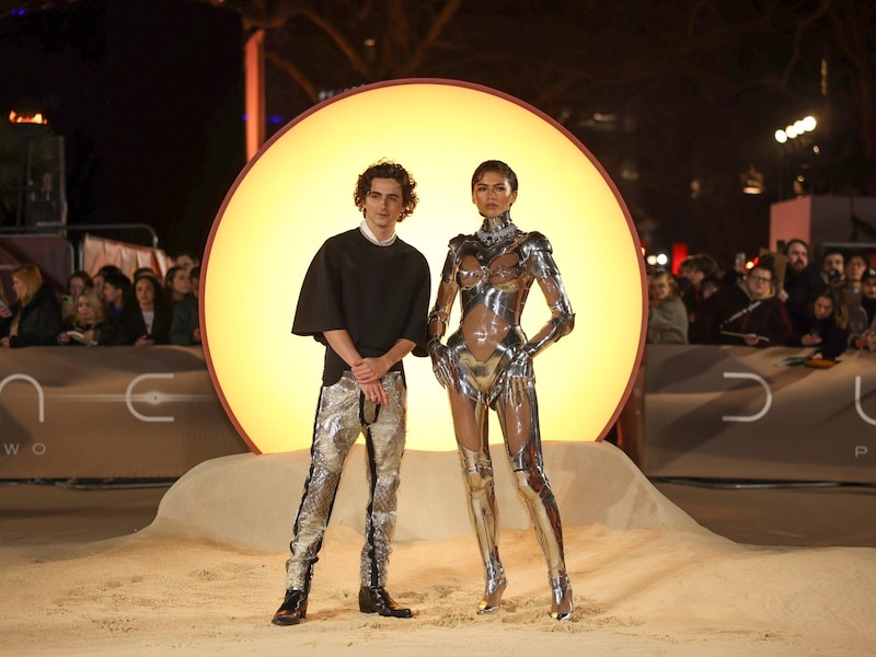 Timothée Chalamet und Zendaya bei der Weltpremiere von „Dune: Part Two“ in London (Bild: Vianney Le Caer / AP / picturedesk.com)