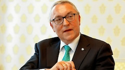 Dmitri Ljubinski, Russlands Botschafter in Wien, ist seit dem Krieg in der Ukraine beruflich ...
