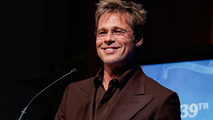 Papa Brad Pitt soll begeistert davon sein, dass seine Tochter bald bei ihm einziehen wird.