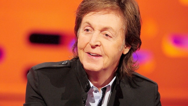 Ex-Beatle Paul McCartney sprach sich öffentlich gegen die KI-Pläne der britischen Regierung aus. (Bild: Ian West / PA / picturedesk.com)