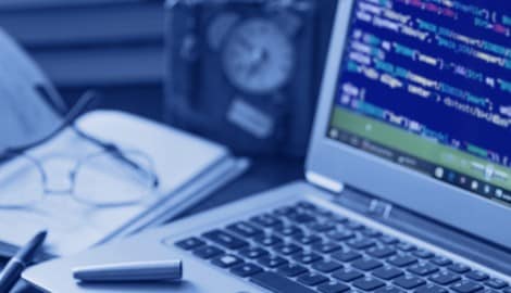 Nach fünf Gesprächsrunden müssen die Beschäftigten in der IT-Branche weiter auf einen neuen ...