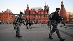 Ein Mitarbeiter der österreichischen Botschaft muss Moskau verlassen. (Bild: AFP)