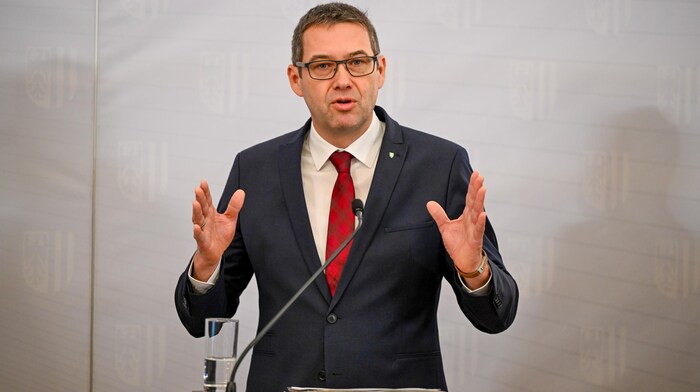 Bürgermeister Markus Vogl steht wegen der Erhöhung von Gebühren in der Kritik. 