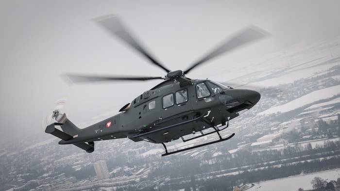 Auch wurden neun neue Hubschrauber angeschafft.