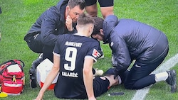 Sasa Kalajdzic verletzte sich beim 3:3 gegen Freiburg. (Bild: Screenshot/DAZN)