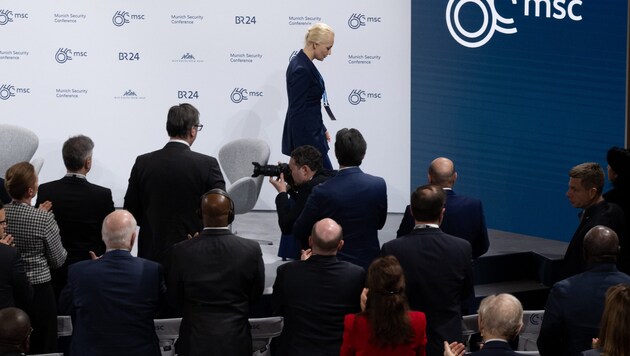 The widow of Kremlin critic Alexei Navalny, who died in a Russian prison camp, at the Munich Security Conference. (Bild: APA/dpa/Sven Hoppe)