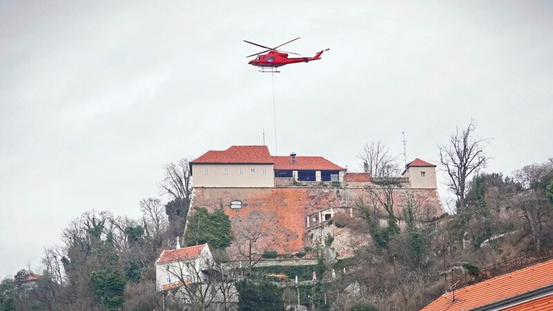 Helicopter noise since the morning in Graz. (Bild: Sepp Pail)