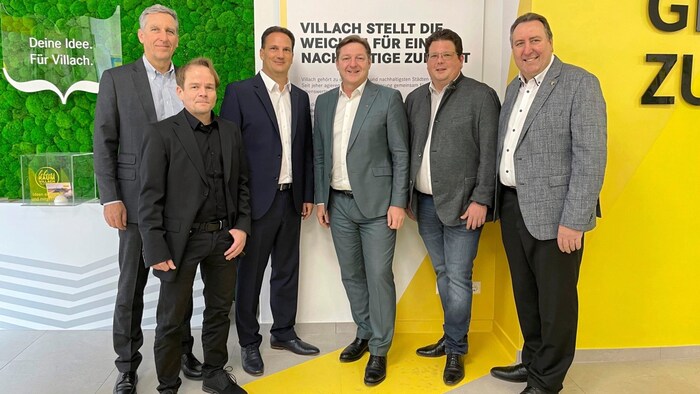 Politik, Projektpartner und Architekten präsentierten den „Josefs-Markt“