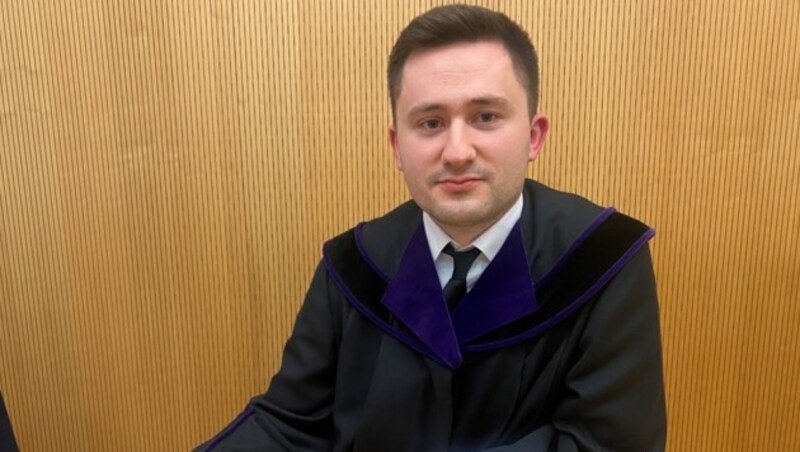 Judge Alexander Wehinger explained the level of the sentence to the defendant: "You committed the crimes during the open probation period and also against the same victim." (Bild: Chantall Dorn)