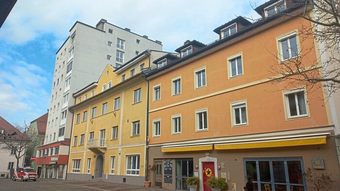 Der Kaiser Josef Platz wird zum neuen Marktzentrum der Stadt