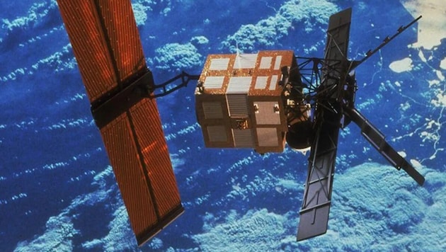 Der ESA-Erdbeobachtungssatellit ERS-2 wird am Mittwoch unkontrolliert auf die Erde stürzen. (Bild: ESA)