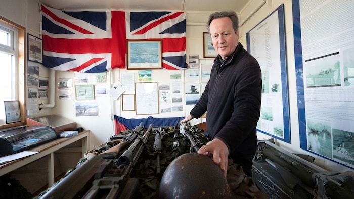 A korábban lakatlan szigetek 1833 óta állnak brit közigazgatás alatt.